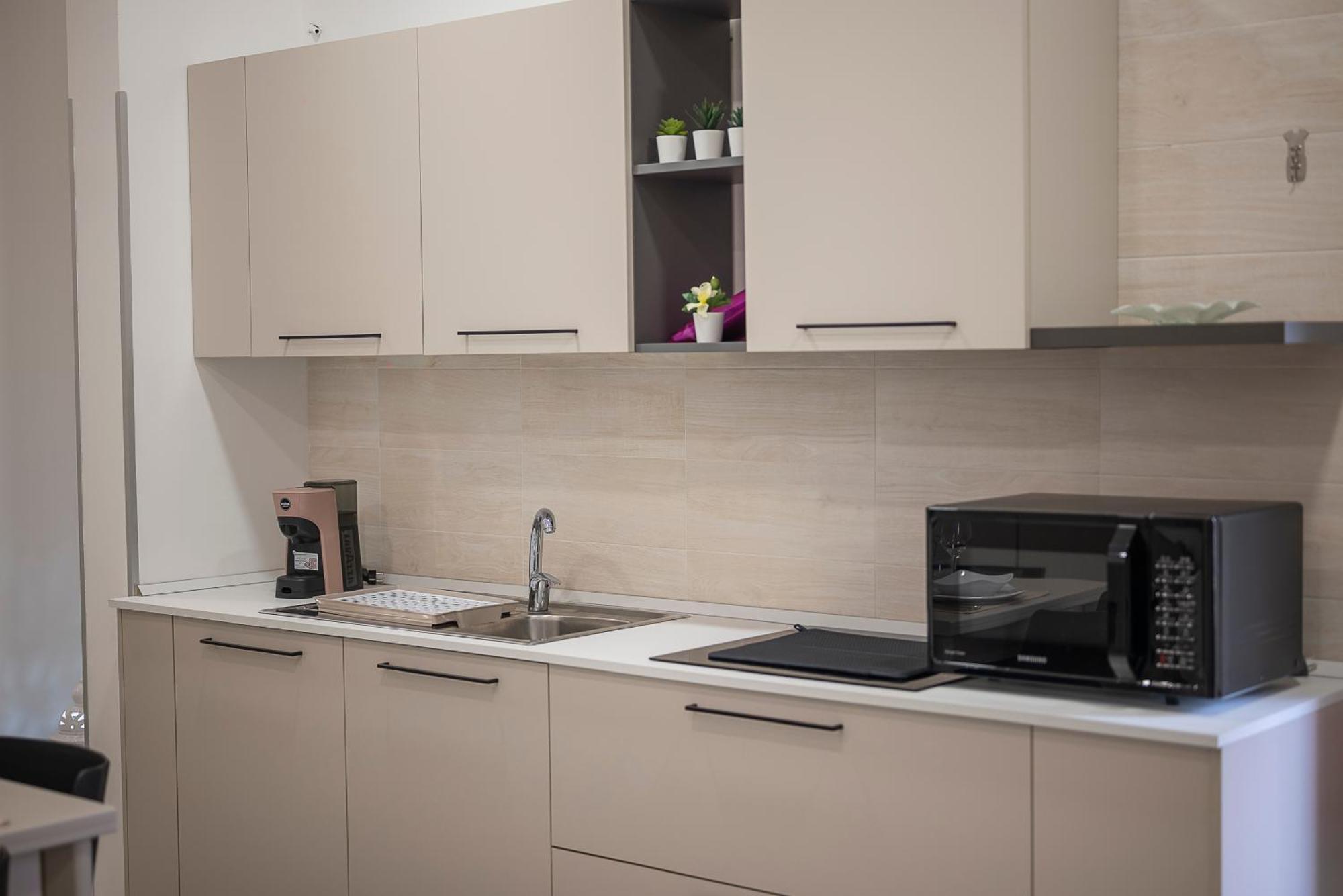 Dimora Asmara 11 15 Apartment Brindisi Exterior foto