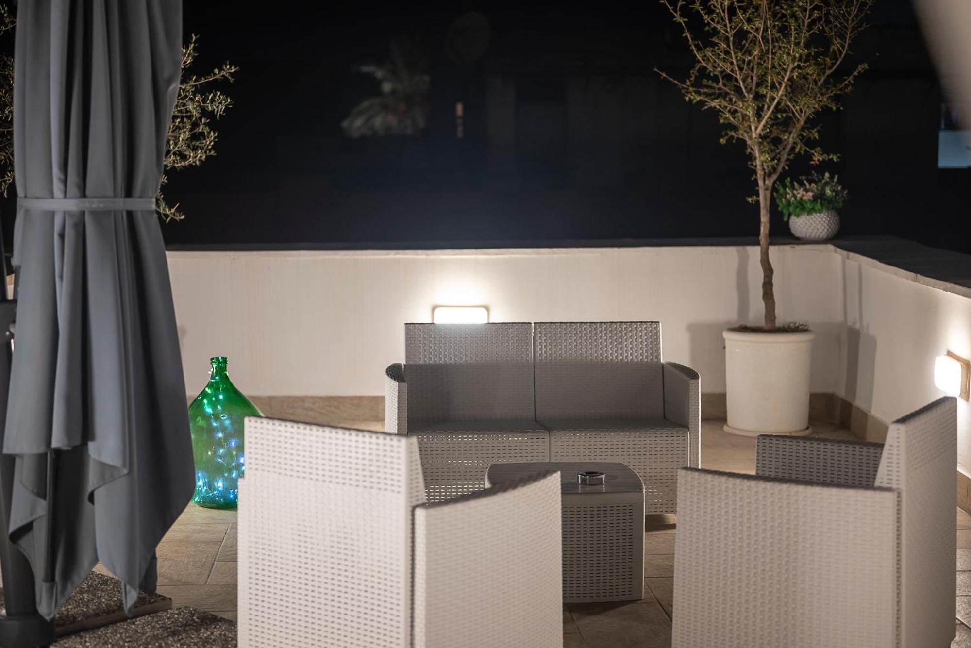 Dimora Asmara 11 15 Apartment Brindisi Exterior foto